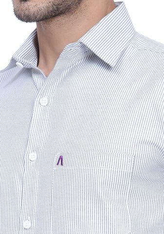 Men's Cotton Blend Fabric Full Sleeve Light Grey Strip Shirt